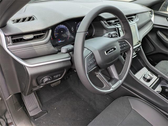 new 2025 Jeep Grand Cherokee car, priced at $44,910