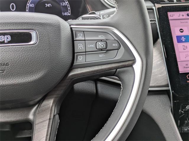 new 2025 Jeep Grand Cherokee car, priced at $47,085