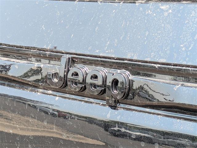 new 2025 Jeep Grand Cherokee car, priced at $47,085