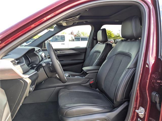 new 2025 Jeep Grand Cherokee L car, priced at $44,772