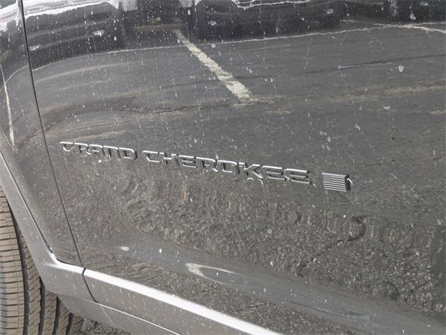 new 2025 Jeep Grand Cherokee car, priced at $42,910