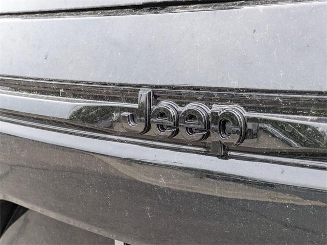 new 2025 Jeep Grand Cherokee car, priced at $42,910