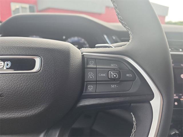 used 2023 Jeep Grand Cherokee car, priced at $35,281
