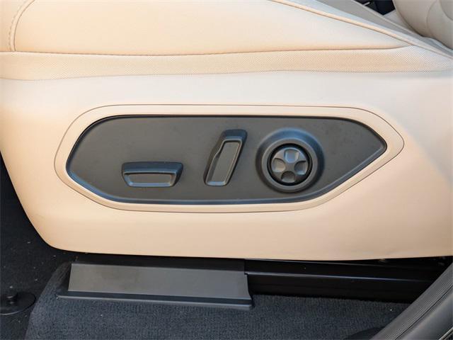 new 2025 Jeep Grand Cherokee L car, priced at $44,467