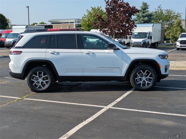 new 2025 Jeep Grand Cherokee car, priced at $42,096