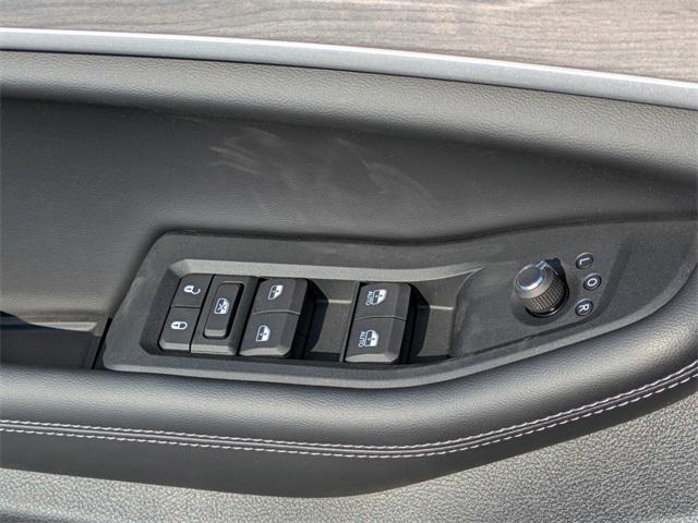 new 2025 Jeep Grand Cherokee car, priced at $42,096