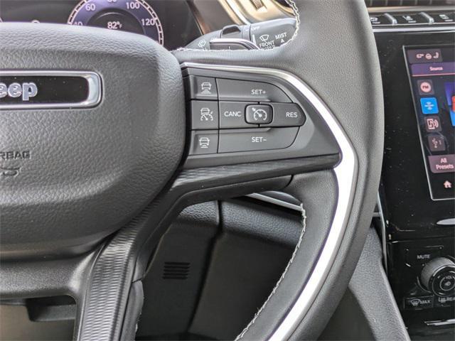 new 2025 Jeep Grand Cherokee car, priced at $44,401