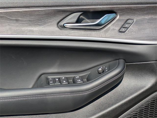 new 2025 Jeep Grand Cherokee car, priced at $44,935