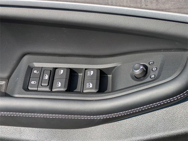 new 2025 Jeep Grand Cherokee car, priced at $44,935