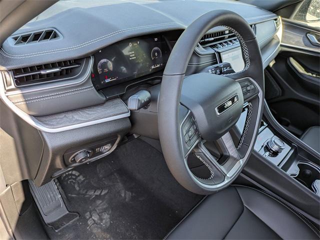 new 2025 Jeep Grand Cherokee car, priced at $44,935