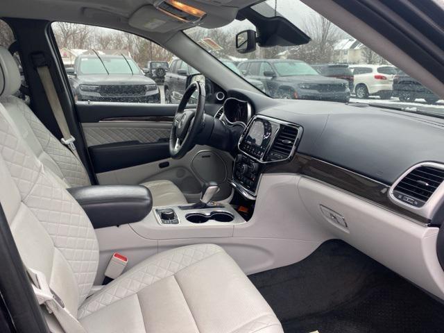 used 2020 Jeep Grand Cherokee car, priced at $31,395