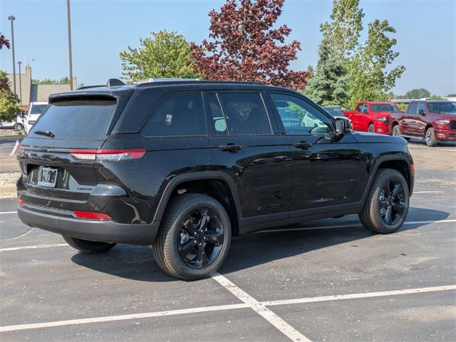 new 2025 Jeep Grand Cherokee car, priced at $44,935