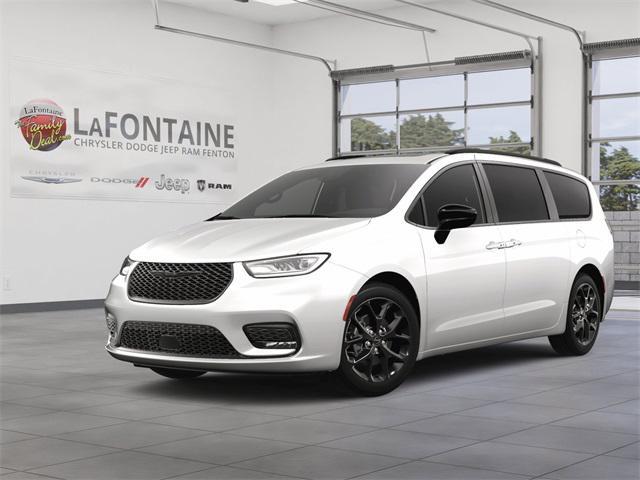 new 2024 Chrysler Pacifica car, priced at $40,035