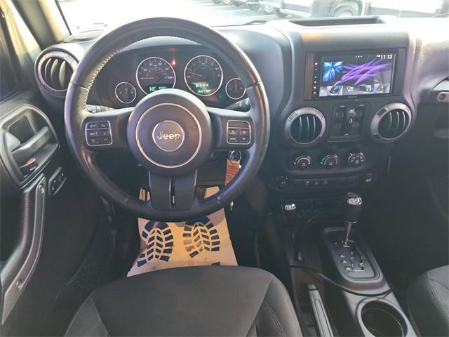 used 2015 Jeep Wrangler Unlimited car, priced at $16,549