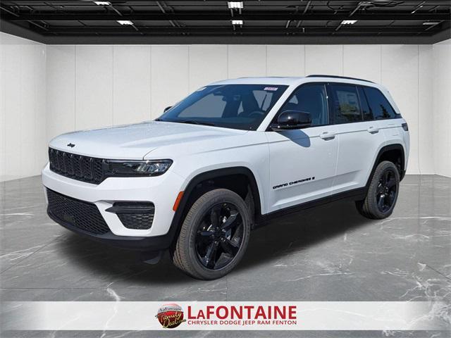 new 2025 Jeep Grand Cherokee car, priced at $42,269