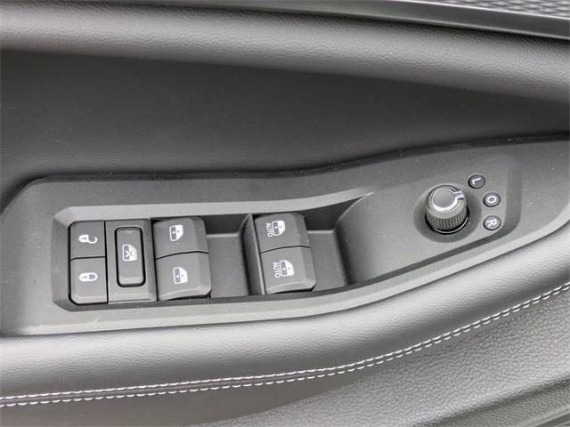 new 2025 Jeep Grand Cherokee car, priced at $42,401