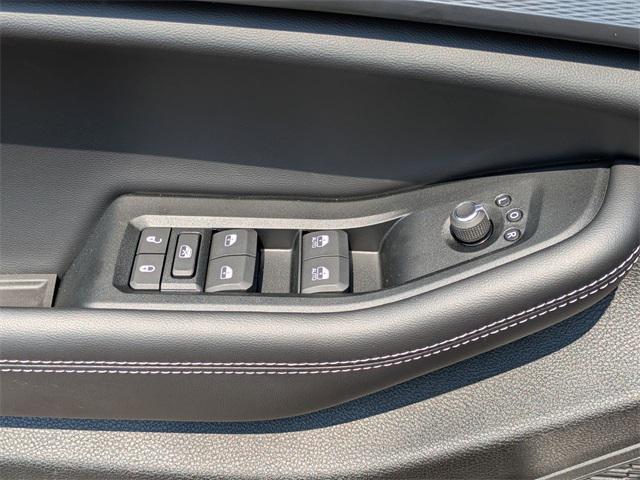 new 2025 Jeep Grand Cherokee car, priced at $42,720