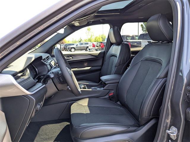 new 2025 Jeep Grand Cherokee L car, priced at $44,772