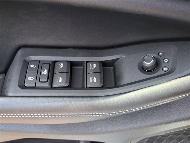 new 2025 Jeep Grand Cherokee L car, priced at $44,263