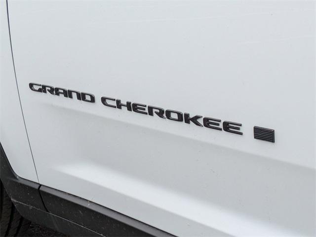 new 2025 Jeep Grand Cherokee car, priced at $44,401