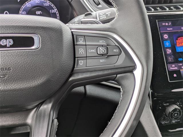 new 2025 Jeep Grand Cherokee car, priced at $44,401
