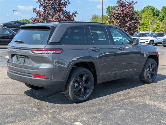 new 2025 Jeep Grand Cherokee car, priced at $42,720