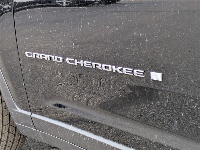 new 2025 Jeep Grand Cherokee car, priced at $44,755
