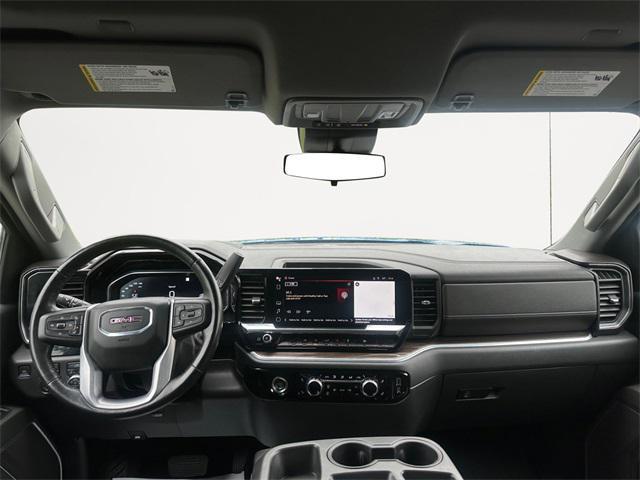 used 2022 GMC Sierra 1500 car, priced at $33,683