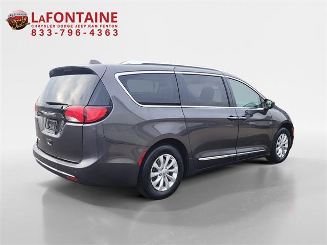 used 2020 Chrysler Pacifica car, priced at $17,292