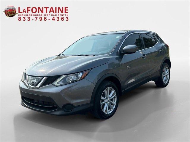 used 2018 Nissan Rogue Sport car, priced at $10,000