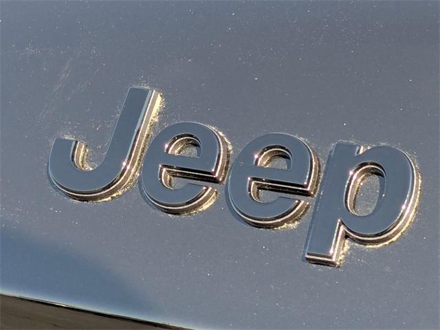 new 2025 Jeep Grand Cherokee L car, priced at $44,772