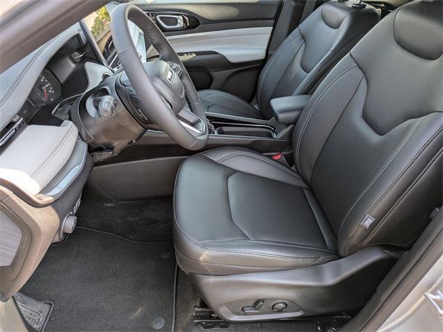 new 2025 Jeep Compass car, priced at $31,105