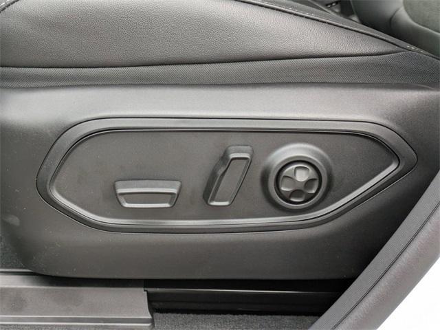 new 2025 Jeep Grand Cherokee car, priced at $44,401