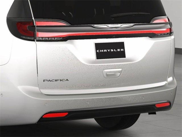 new 2025 Chrysler Pacifica car, priced at $44,028