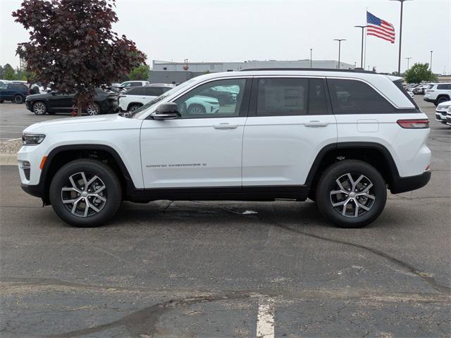 new 2025 Jeep Grand Cherokee car, priced at $42,096