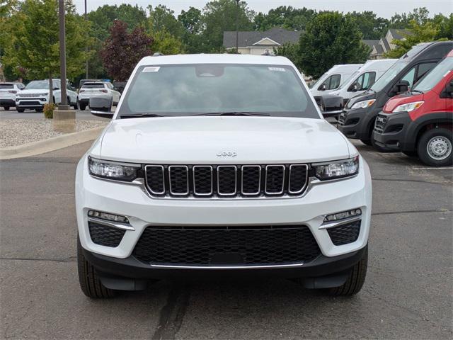 new 2025 Jeep Grand Cherokee car, priced at $42,096