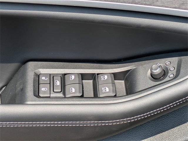 new 2025 Jeep Grand Cherokee car, priced at $45,606