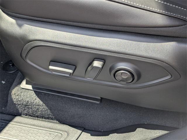 new 2025 Jeep Grand Cherokee L car, priced at $43,958