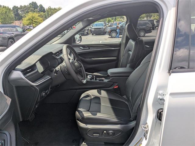new 2025 Jeep Grand Cherokee L car, priced at $43,958