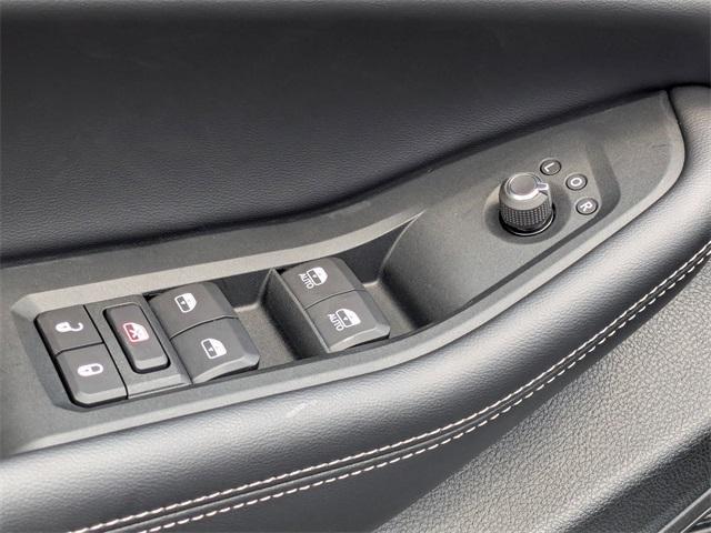 new 2025 Jeep Grand Cherokee L car, priced at $40,028