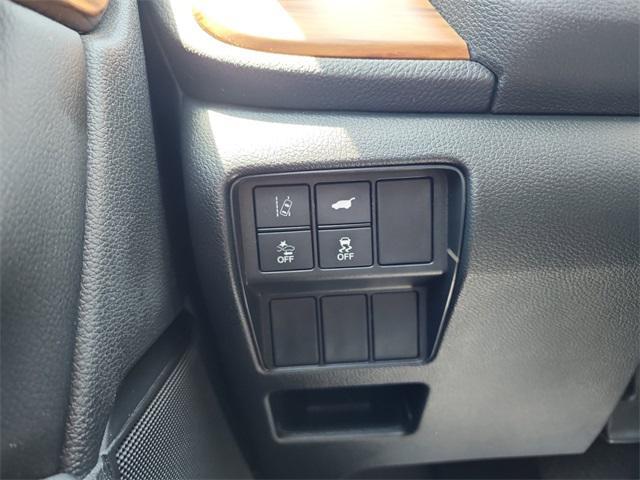 used 2017 Honda CR-V car, priced at $20,157