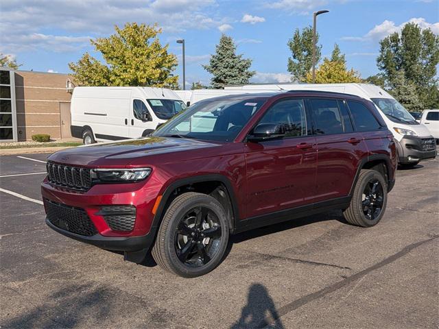 new 2025 Jeep Grand Cherokee car, priced at $43,202