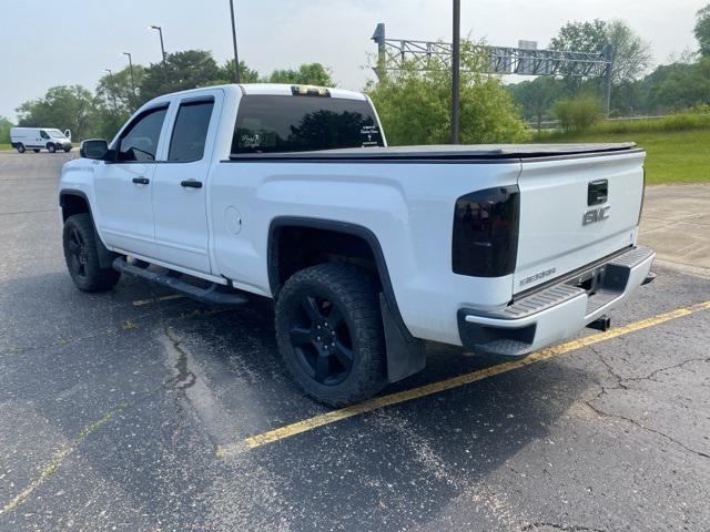 used 2018 GMC Sierra 1500 car, priced at $26,221