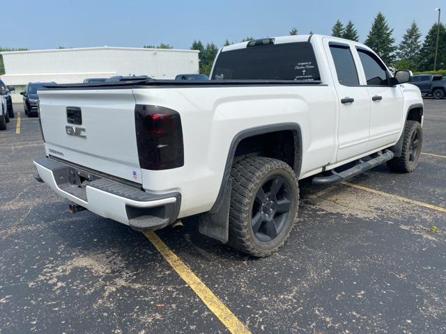 used 2018 GMC Sierra 1500 car, priced at $26,221
