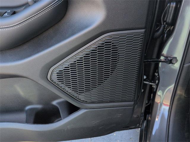 new 2025 Jeep Grand Cherokee L car, priced at $44,272