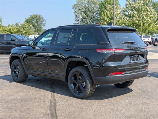 new 2025 Jeep Grand Cherokee car, priced at $44,935