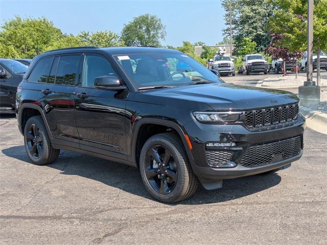 new 2025 Jeep Grand Cherokee car, priced at $44,935