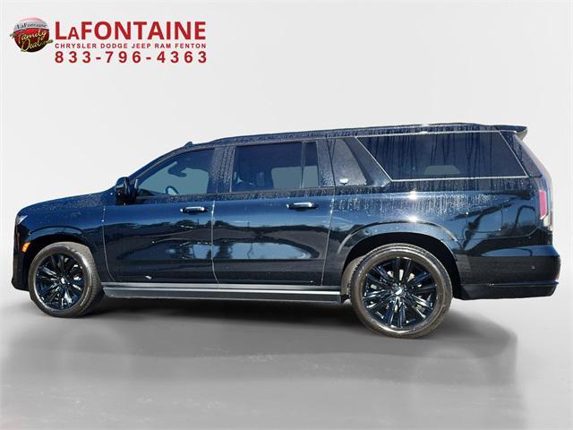 used 2022 Cadillac Escalade ESV car, priced at $69,999