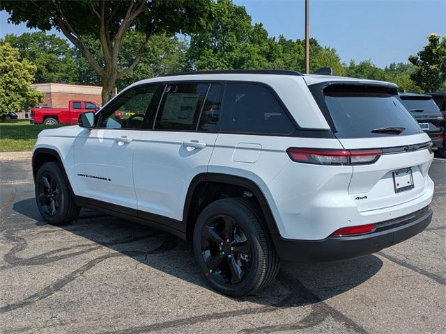 new 2025 Jeep Grand Cherokee car, priced at $44,401