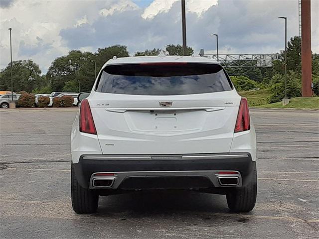 used 2022 Cadillac XT5 car, priced at $34,478